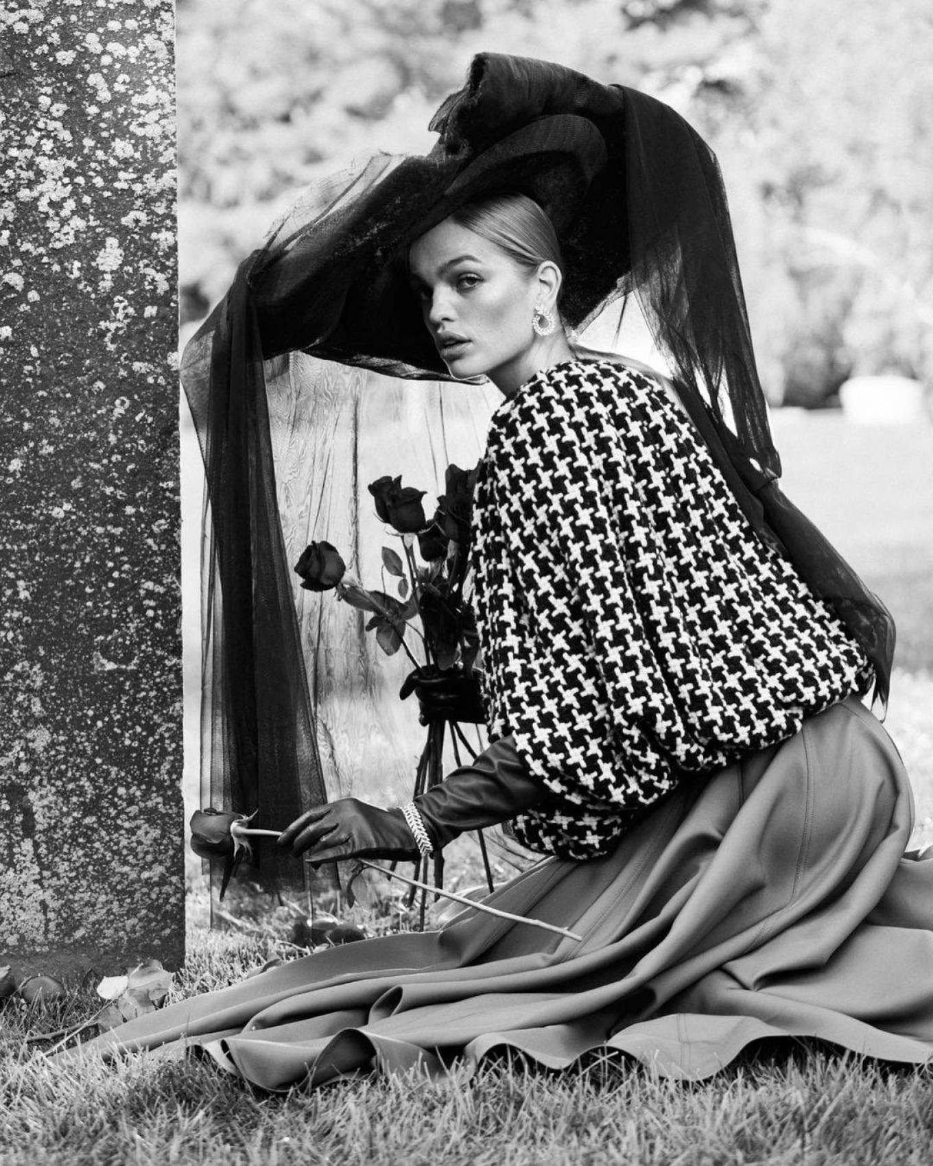 Mỹ nhân Hà Lan 'độc - lạ' khoe sắc vóc ấn tượng trên tạp chí ảnh 8