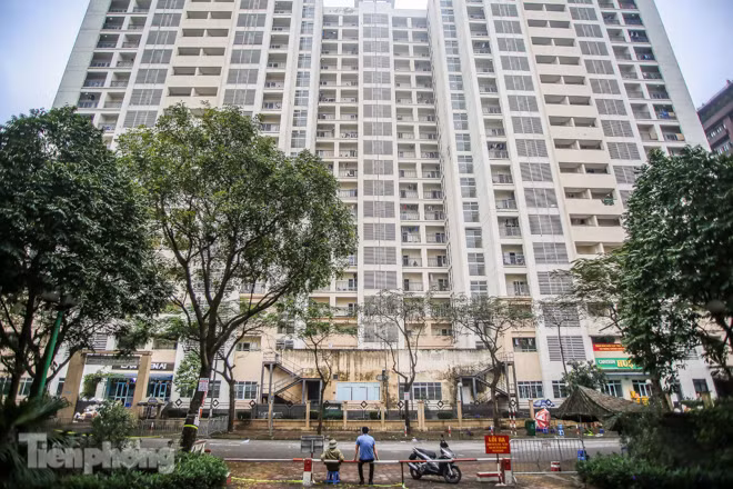 Cận cảnh cuộc sống của người dân gần khu cách ly ảnh 3