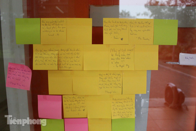 Sinh viên dùng xe bò chở đồ đạc 'nhường' ký túc xá làm khu cách ly ảnh 15