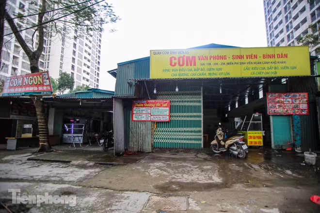 Cận cảnh cuộc sống của người dân gần khu cách ly ảnh 9