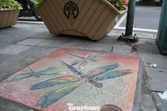 Bức tranh nghệ thuật trên nắp cống, hố ga ở Hà Nội ảnh 7