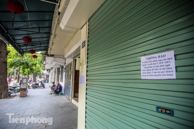 Hàng loạt quán cà phê đất 'vàng' Hà Nội tạm thời đóng cửa ảnh 7