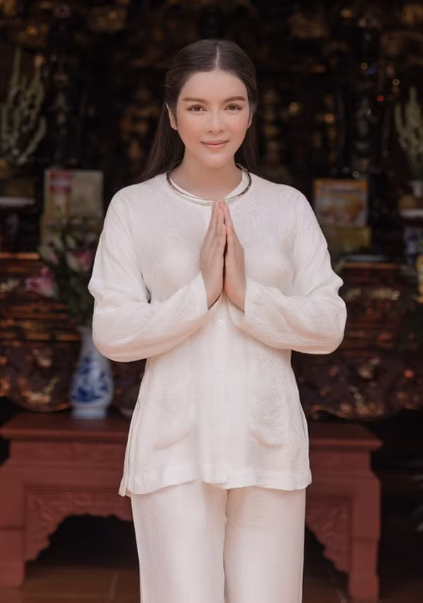 Lý Nhã Kỳ khoe mới xây biệt thự nghỉ dưỡng 50 tỷ đồng, xứng danh giàu có số 1 showbiz ảnh 4