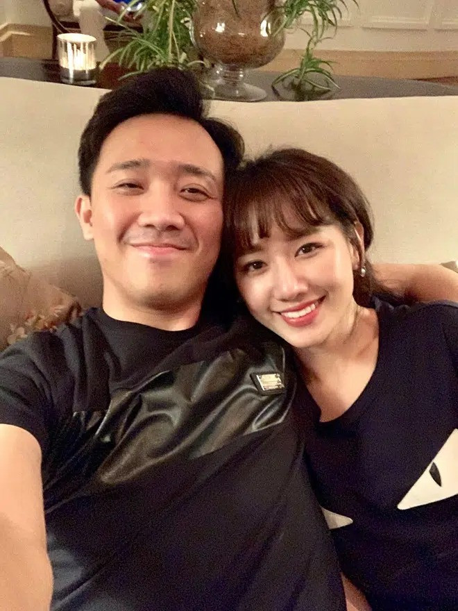 Thêm một bằng chứng khiến khán giả đoán rằng Hari Won đang có tin vui ảnh 6