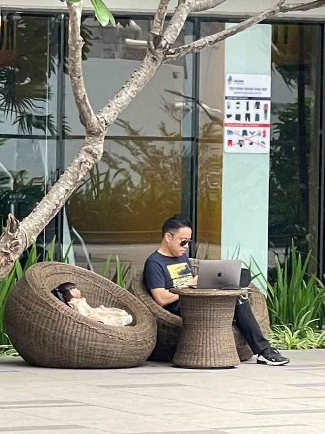 Liên tục bị đồn nuôi Kumanthong trong nhà để chơi ngải, đạo diễn Victor Vũ nói gì? ảnh 5