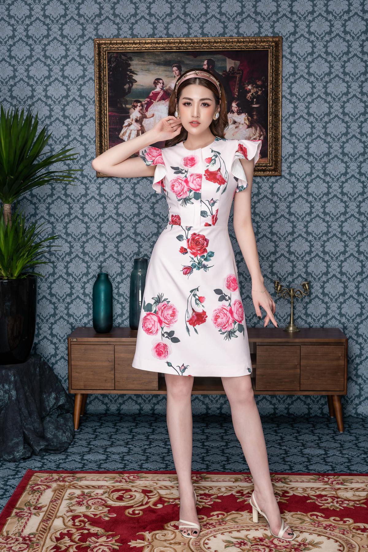 Mặc đẹp thôi chưa đủ, mặc hợp dáng hợp bối cảnh mới là bí quyết tỏa sáng của Tú Anh ảnh 9