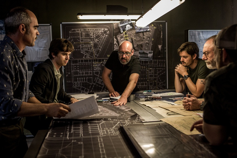 Xem “Siêu trộm”, bạn sẽ hiểu vì sao dòng phim về đạo chích lại được khán giả yêu thích ảnh 6