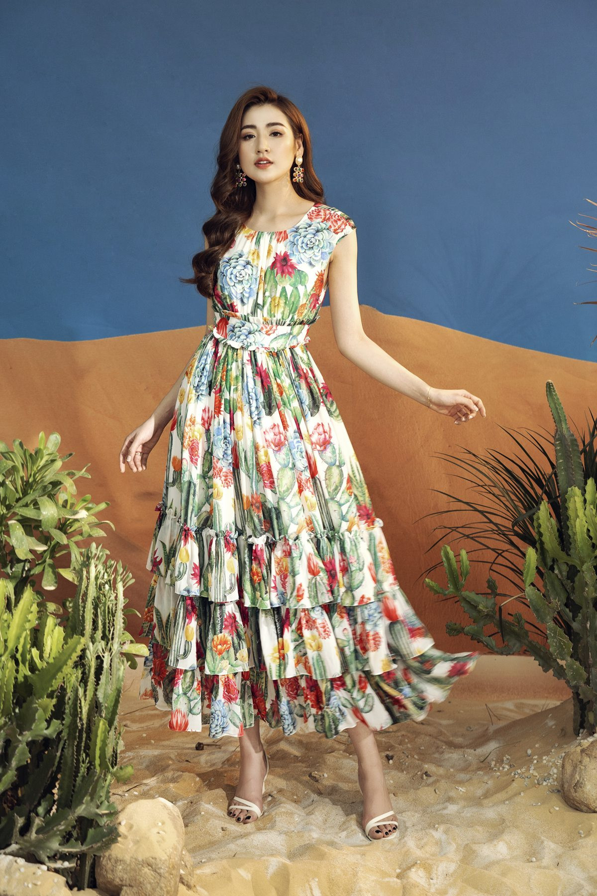 Mặc đẹp thôi chưa đủ, mặc hợp dáng hợp bối cảnh mới là bí quyết tỏa sáng của Tú Anh ảnh 8