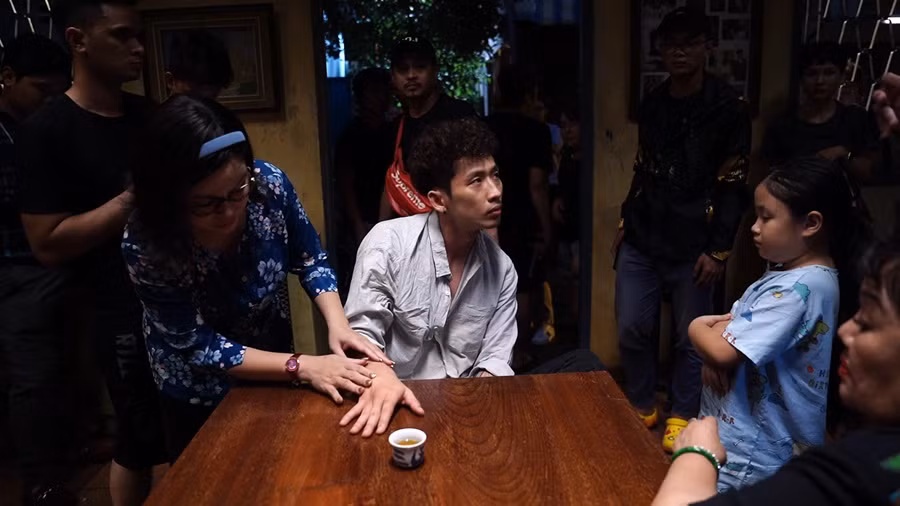 Lý do nào khiến người hòa nhã như Trấn Thành lại la mắng Tuấn Trần trên trường quay? ảnh 4