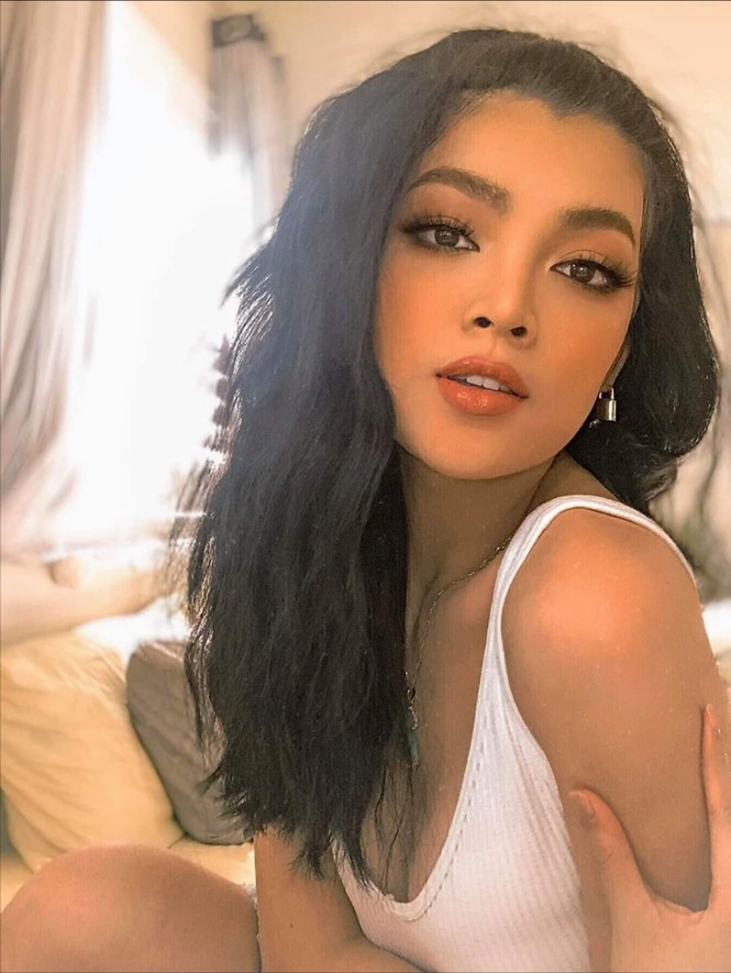 Nhìn sắc vóc quyến rũ của Trân Đài, khó mà tin được cô là người chuyển giới ảnh 13