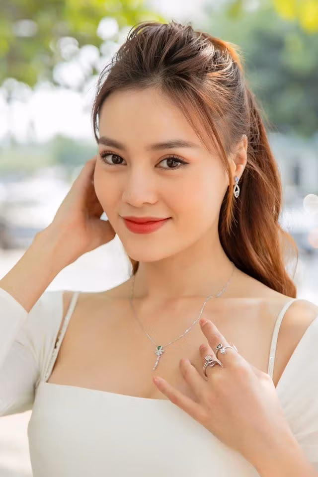 Năm mới Tân Sửu, nhiều sao Việt chỉ mong ước những điều giản dị mà ấm áp ảnh 6