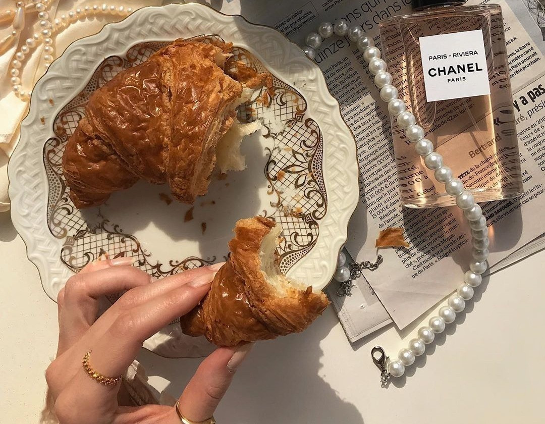 Những bí quyết tạo nên phong cách nhã nhặn và tinh tế của những cô gái Pháp ảnh 10