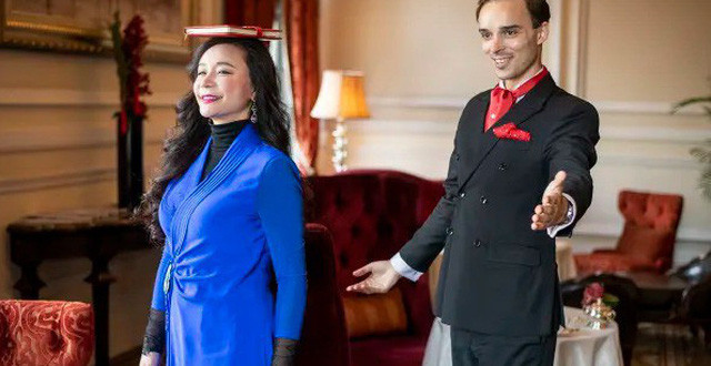 Người ta dạy những gì ở các Học viện Thanh lịch mà người giàu phải bỏ tiền ra học? ảnh 14