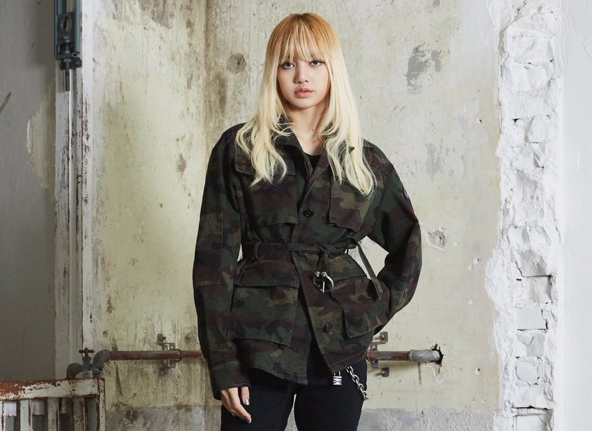 Bạn có bao giờ tự hỏi các họa tiết độc đáo trên những thiết kế thời trang từ đâu mà ra? ảnh 5