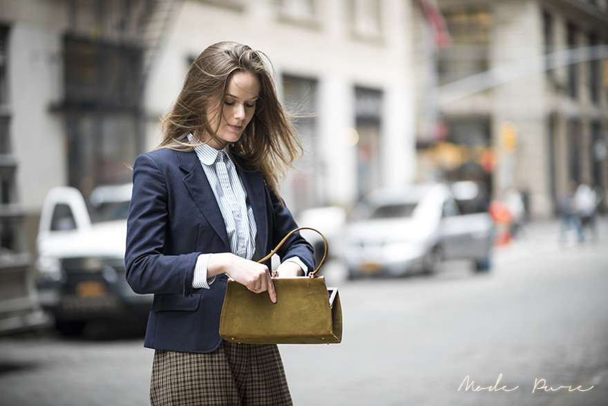 Con gái mặc đồ menswear trông ổn cực, trùm cuối của trào lưu này chính là Ashley Owens! ảnh 7