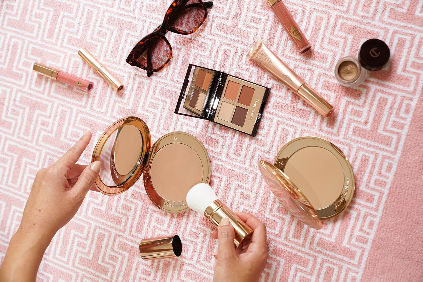 10 bí quyết để đôi má đẹp như vừa qua bàn tay của make-up artist chuyên nghiệp ảnh 2