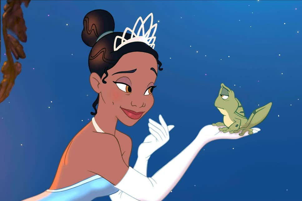 Một cô gái có sự nghiệp thật sự hấp dẫn Lọ lem - công chúa "rắc thính" giỏi nhất Disney vs Ariel - cô gái yêu đơn phương ngây ngô ảnh 9