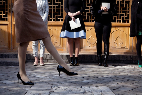 Người ta dạy những gì ở các Học viện Thanh lịch mà người giàu phải bỏ tiền ra học? ảnh 10