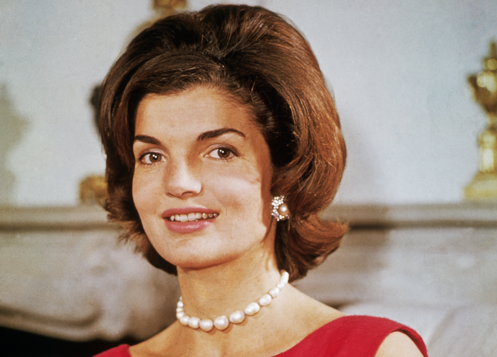 Jackie Kennedy - Biểu tượng thời trang nước Mỹ nhưng không ngại mặc hàng nhái ảnh 3