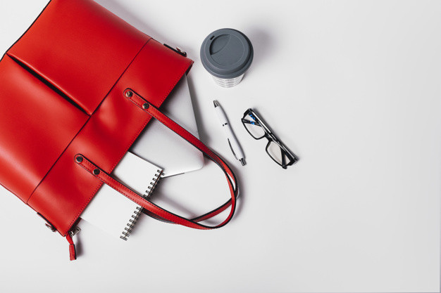 Mua túi tầm tầm nhưng nếu biết những điều này thì xài không khác gì túi hàng hiệu ảnh 1