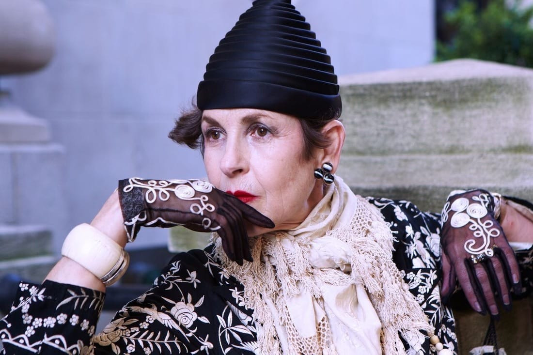 Fashion Icon: Các cụ bà này mặc còn đẹp hơn chúng ta, có khối thứ để học từ họ! ảnh 5