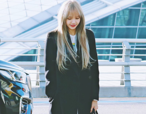 Làm nhẹ cuộc sống, giải phóng bản thân nhờ làm những điều đơn giản này! ảnh 1