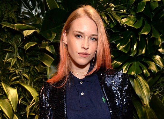 Mary Charteris: Nàng công chúa giàu - đẹp - giỏi, sinh ra đã ở vạch đích ảnh 2
