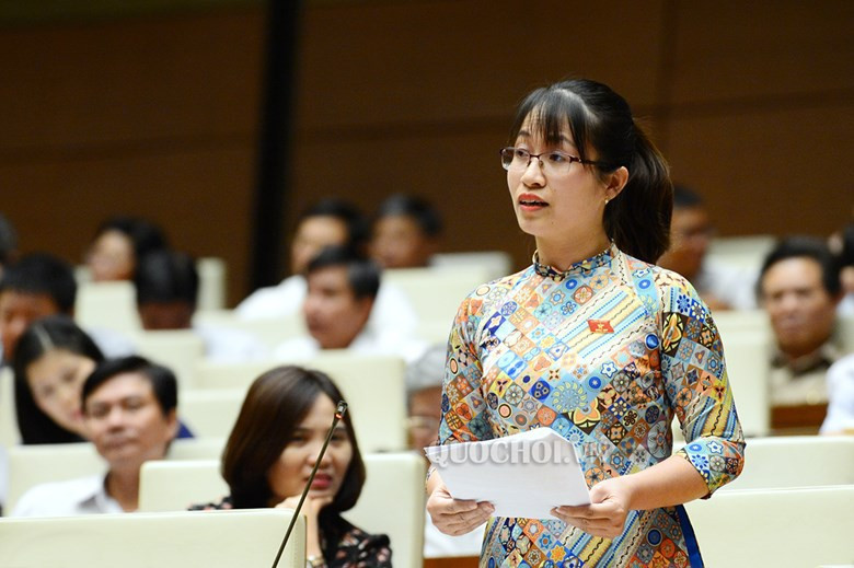 Tranh luận mức độ sai sót sách giáo khoa tiếng Việt lớp 1 ảnh 1