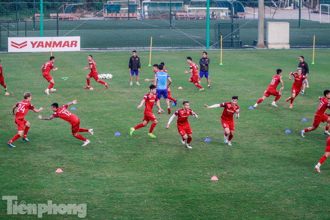 Park Hang Seo 'tung' giáo án lạ trước trận gặp UAE ảnh 5