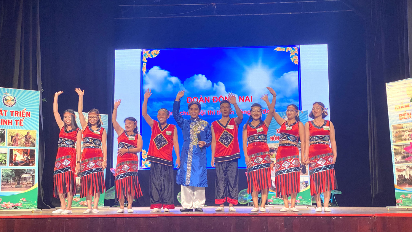 9 đội thi tìm hiểu chính sách, pháp luật giảm nghèo bền vững ảnh 3