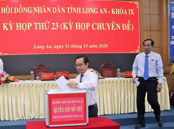 Ông Nguyễn Văn Út được bầu giữ chức Chủ tịch UBND tỉnh Long An ảnh 5