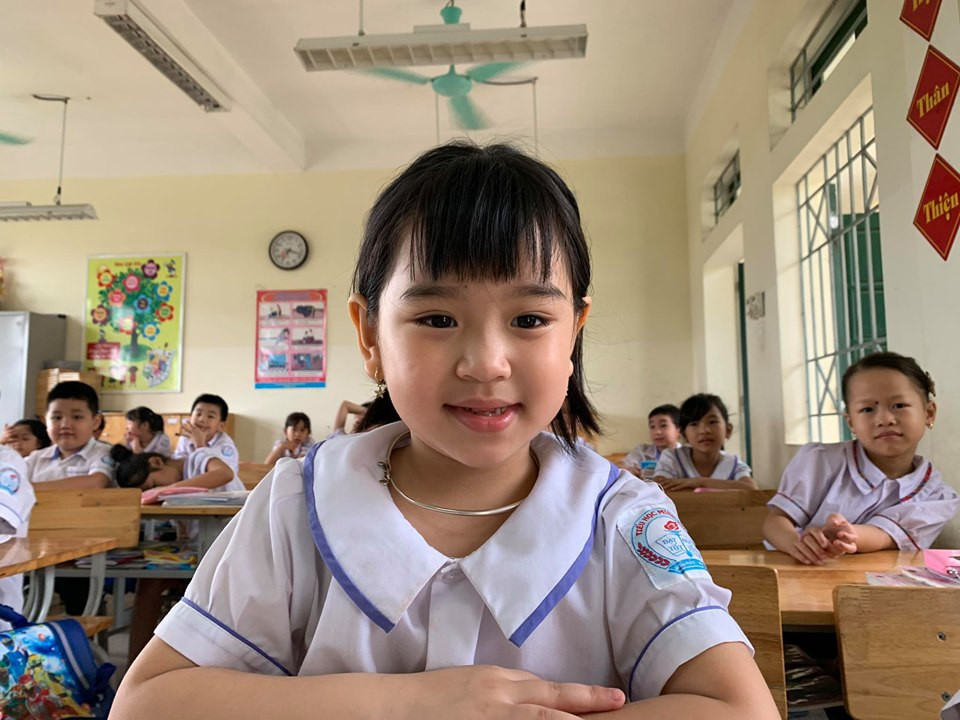 Học sinh tiểu học háo hức, trẻ mầm non nức nở trong ngày đầu tới trường ảnh 18