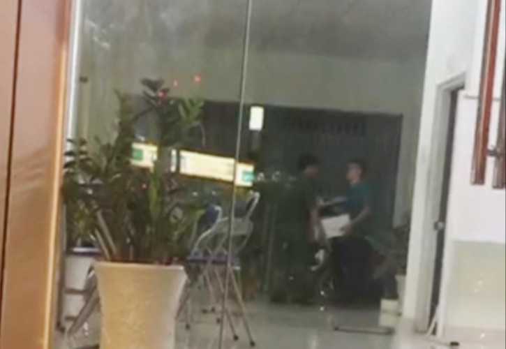 Công an khám xét trụ sở Công ty Bình Dương City Land Công an khám xét trụ sở công ty bất động sản bán dự án 'ma' ở Bình Dương ảnh 1