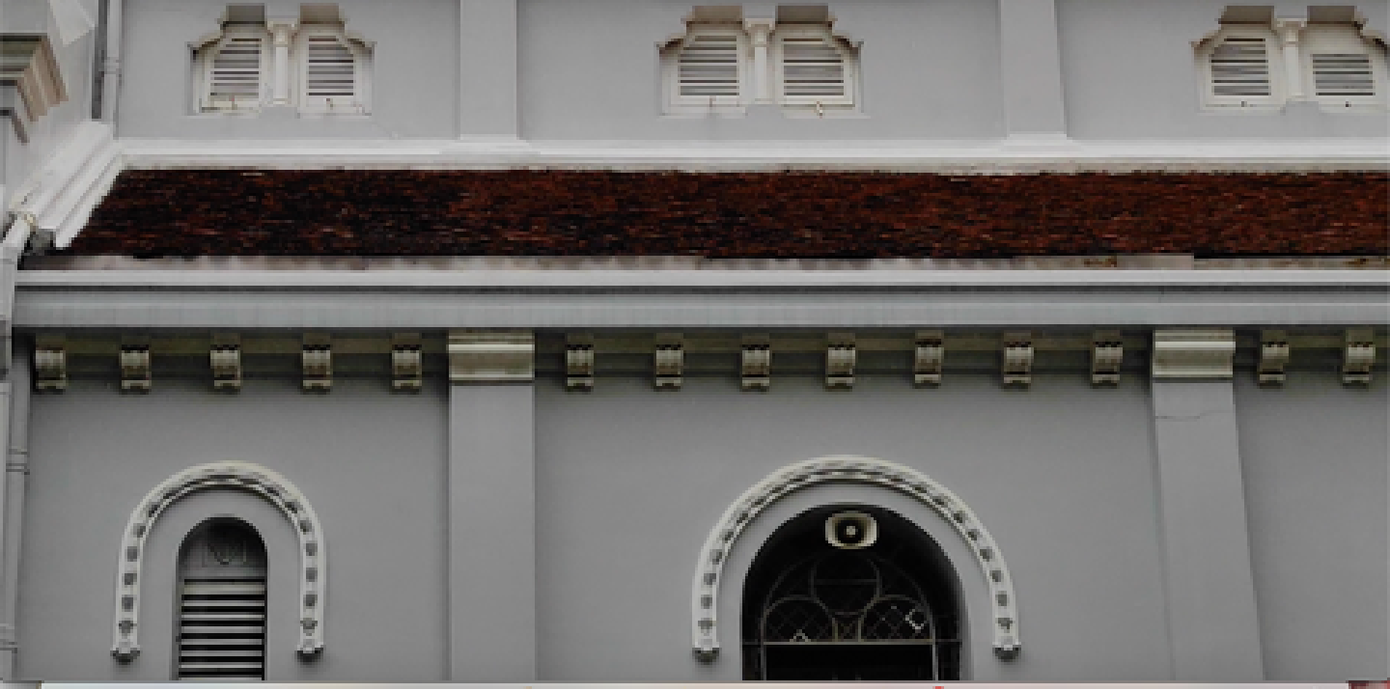 Cận cảnh nhà thờ cổ gần 100 tuổi của gia đình Nam Phương hoàng hậu ảnh 7