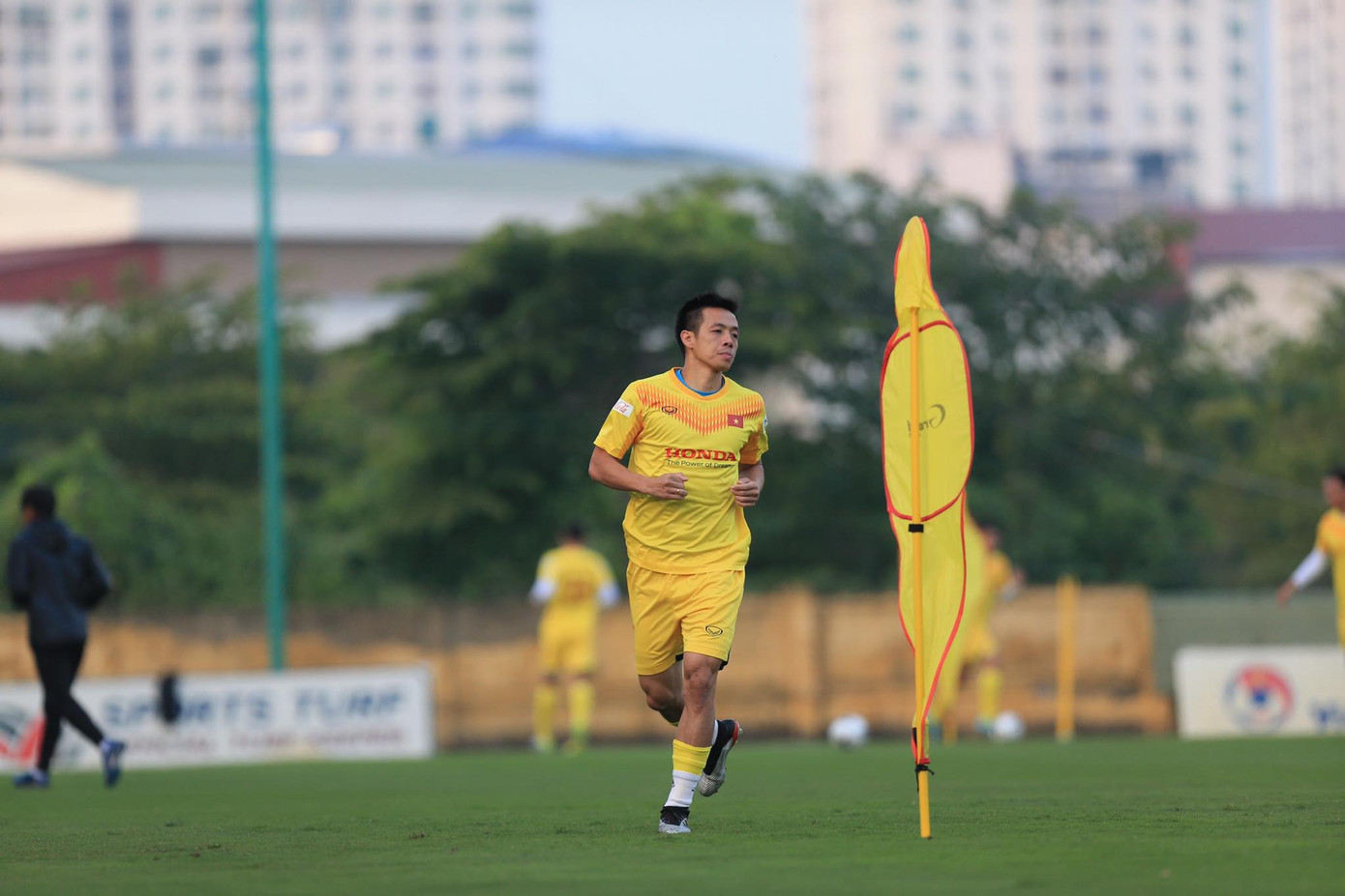 Ông Park Hang Seo: Gọi Văn Quyết chẳng có gì là mới ảnh 1