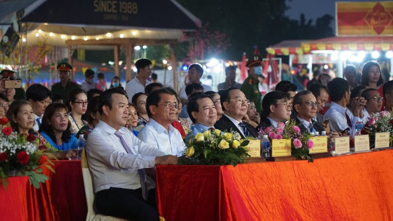 Lễ hội Văn hóa - Du lịch Nghề làm Bánh tráng phơi sương ảnh 2