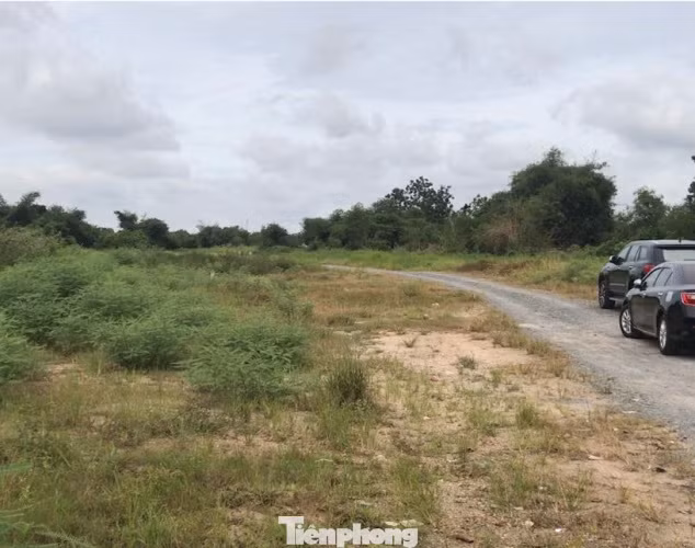 Khách hàng 'ngồi trên lửa' vì dự án bất động bất ngờ thay tên đổi họ ảnh 4