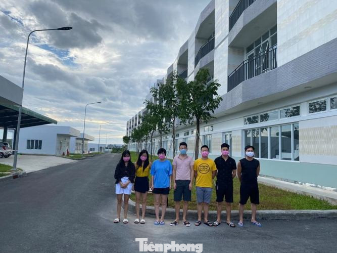 Trục xuất nhóm người Trung Quốc nhập cảnh trái phép vào Bình Dương ảnh 1