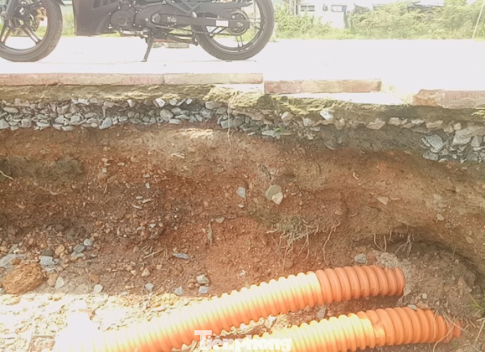 Con đường ‘tơ lụa’ trị giá tiền tỷ vừa xây xong đã lở ảnh 7