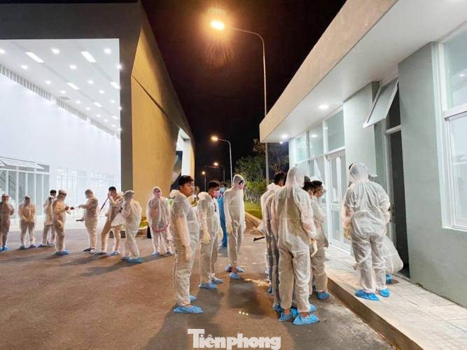 Điều hàng chục người khỏe mạnh vào chăm 53 trẻ sơ sinh từ Hàn Quốc về phải cách ly ảnh 2