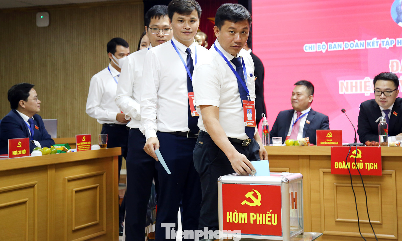 Anh Nguyễn Tường Lâm được bầu làm Bí thư Chi bộ Ban ĐKTHTN T.Ư Đoàn ảnh 1