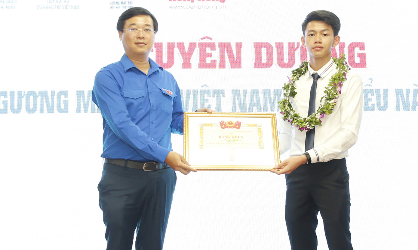 Toàn cảnh lễ tuyên dương Gương mặt trẻ Việt Nam tiêu biểu năm 2019 ảnh 7