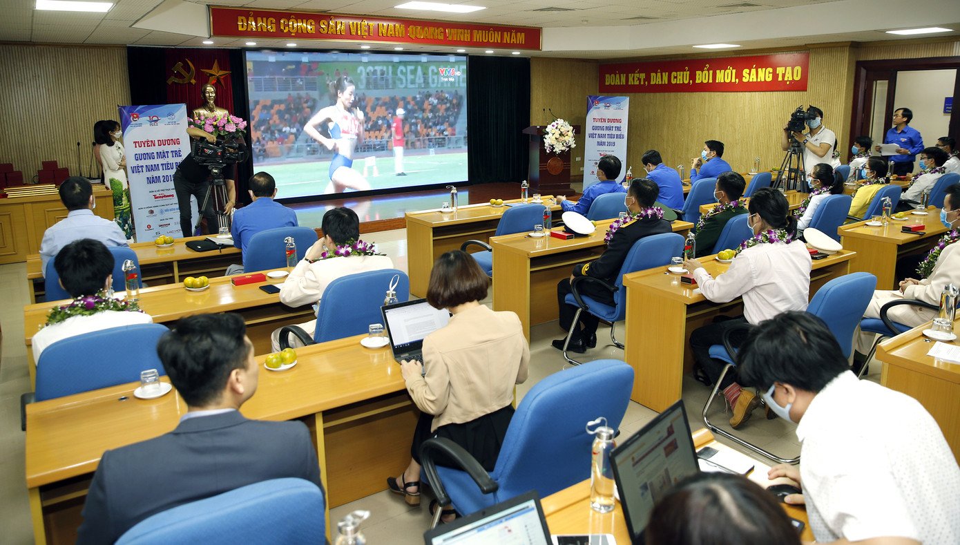 Toàn cảnh lễ tuyên dương Gương mặt trẻ Việt Nam tiêu biểu năm 2019 ảnh 5