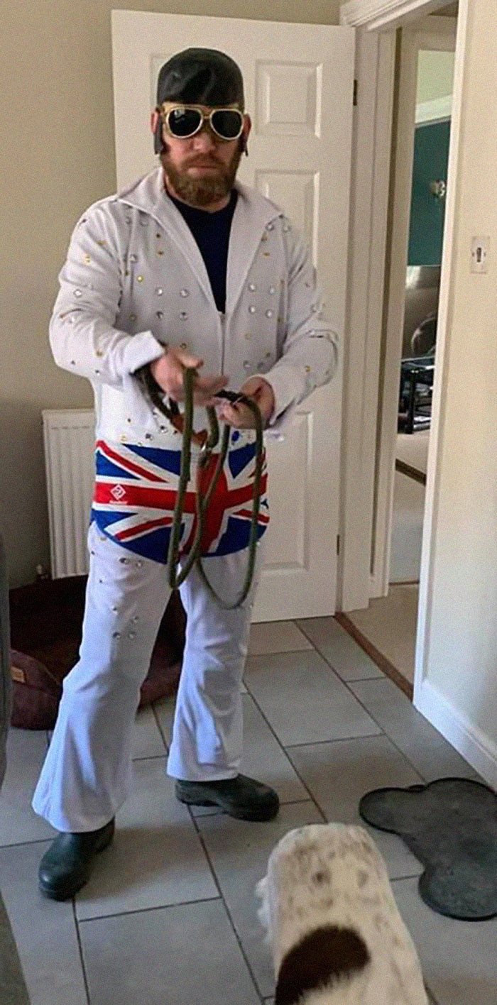 Yêu không cần cớ, “sen” cần mượn các “boss” làm đạo cụ đi dự “Fashion Week” cơ! ảnh 7