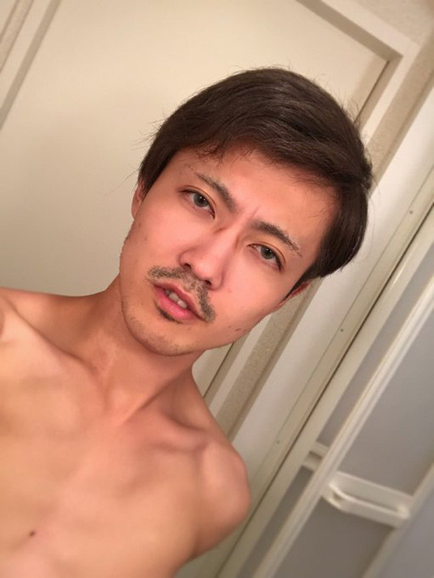 Màn lật tẩy khiến fan sốc nặng của nữ hoàng cosplay Nhật ảnh 5