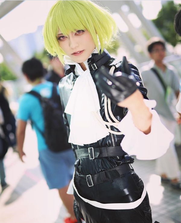 Màn lật tẩy khiến fan sốc nặng của nữ hoàng cosplay Nhật ảnh 3