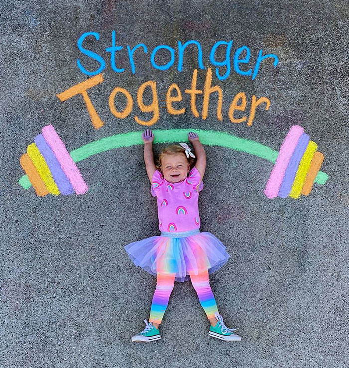 Ai bảo không được đi du lịch là không thể “sống ảo“? Hãy kiếm ngay một viên phấn! ảnh 7