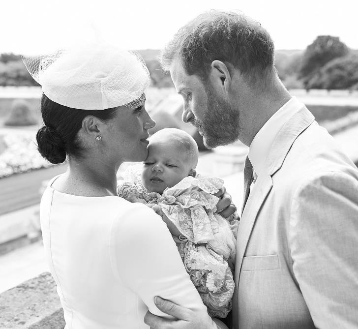 Archie - bé trai siêu đáng yêu của Hoàng tử Harry và Công nương Meghan sắp tròn 1 tuổi! ảnh 8