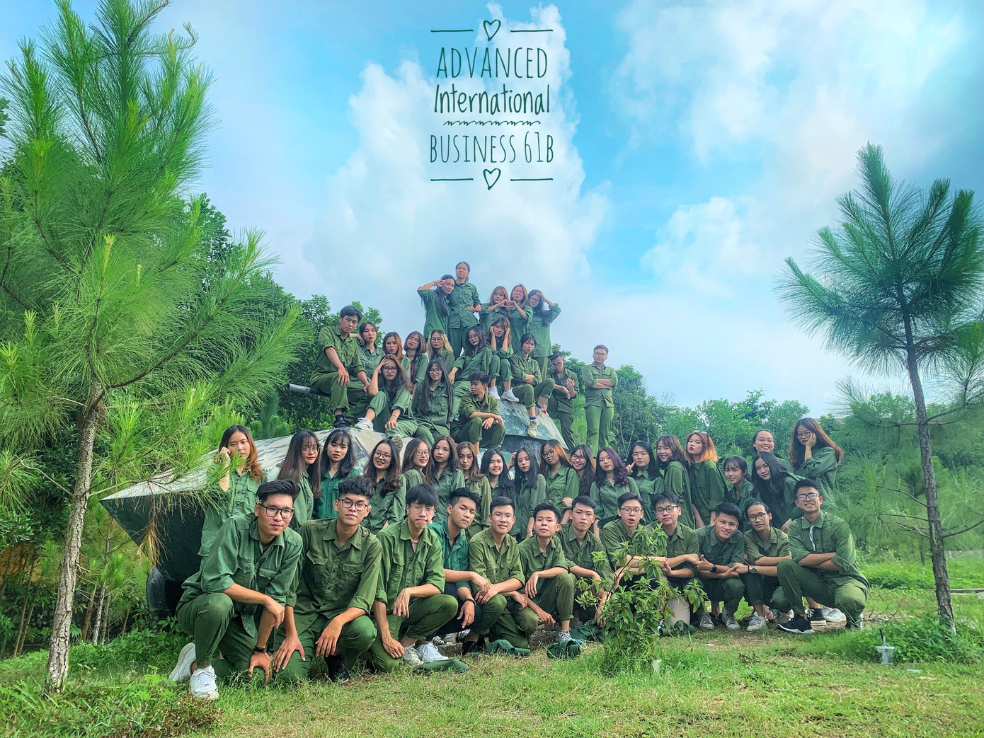 Kỳ quân sự đáng nhớ của sinh viên Đại học Kinh Tế Quốc Dân giữa mùa dịch COVID-19 ảnh 11