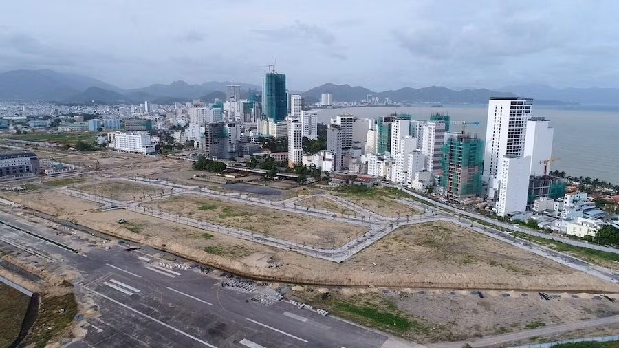 Khánh Hòa chuẩn bị đấu giá đất 'vàng' sân bay Nha Trang cũ ảnh 1